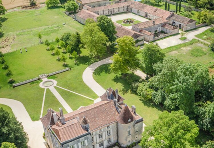 Château de la Meyfrenie et son exterieur