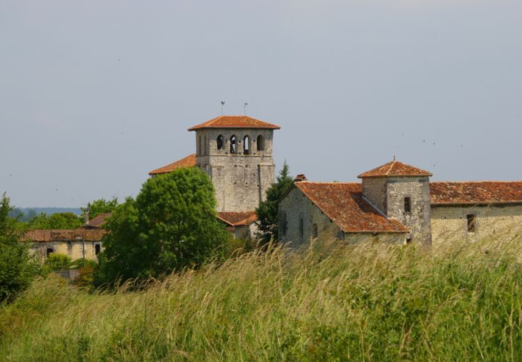 Eglise  St Martial Viveyrols
