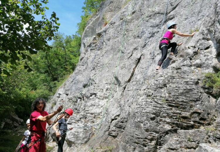 Escalade (6)