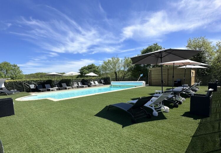 La piscine vue de droite erwann