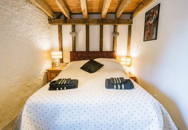 MASLEN - Ribérac (Gite Montague Court)
