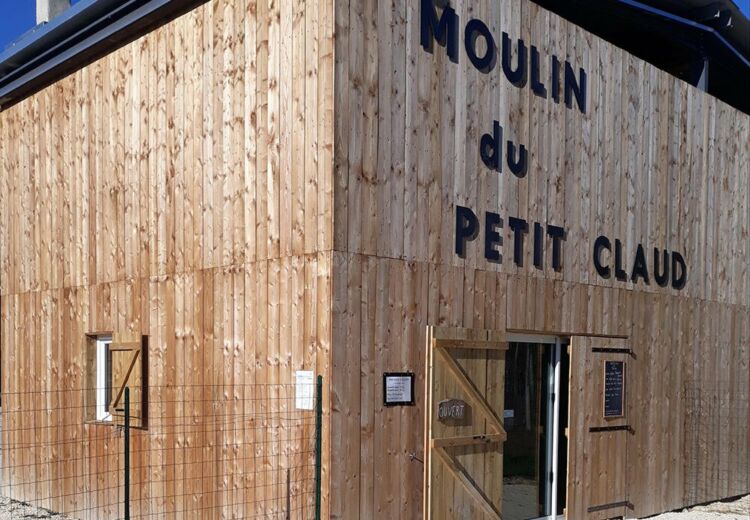 MOULIN (2)