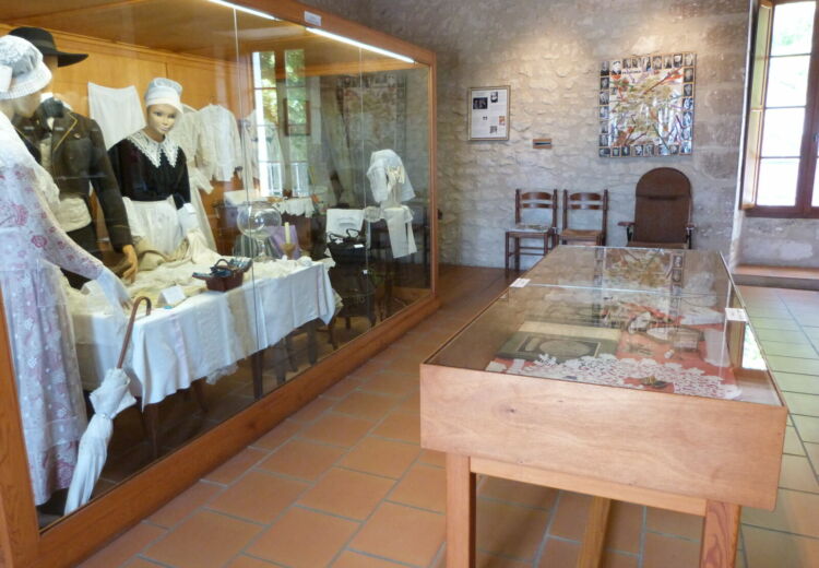 Musée du Costume et de l'artisanat du 19ème