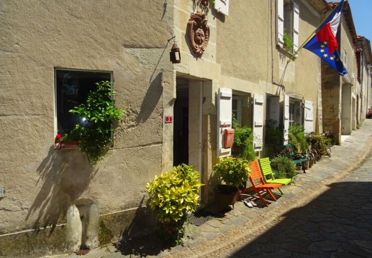 Périgord Inattendu - Bastide de Saint-Aulaye