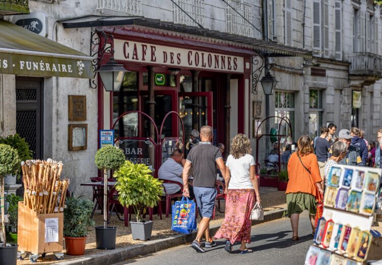 cafe-des-colonnes-01