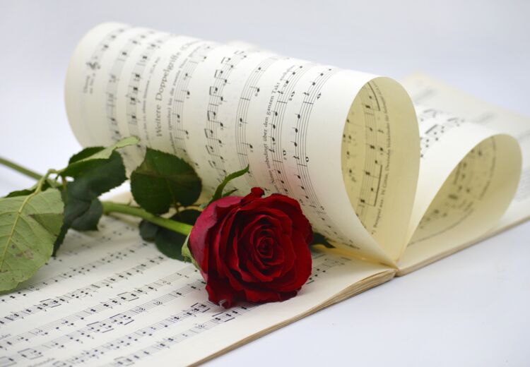 music-7202228_1280