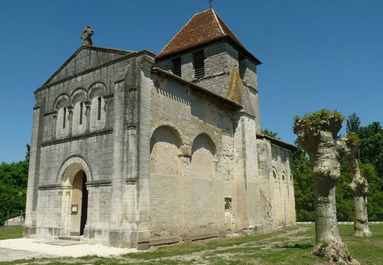 pa00082487-parcoul-chenaud-eglise-saint-pierre-et-saint-paul