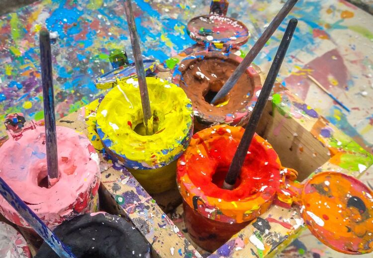 paint-4286962_1280