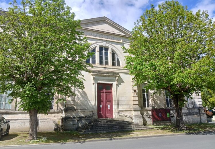 palais de justice Riberac